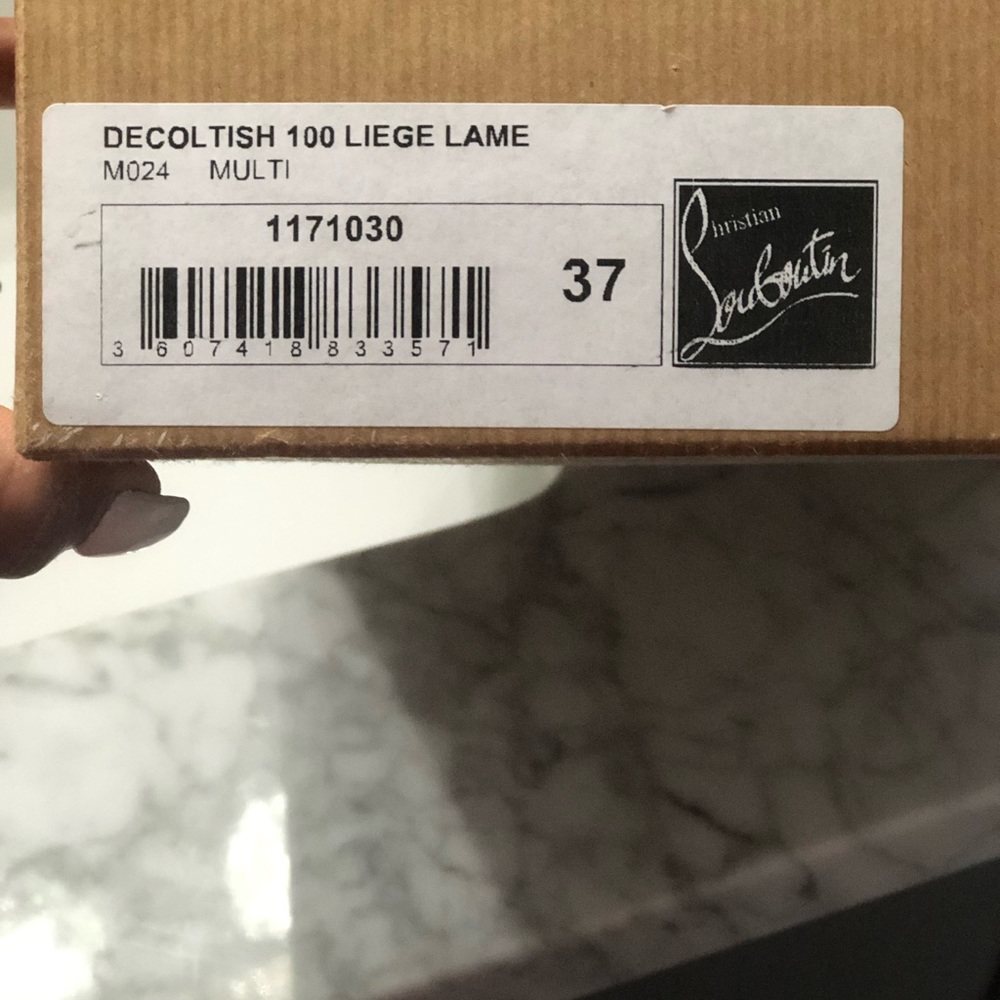 Christian louboutin size 37